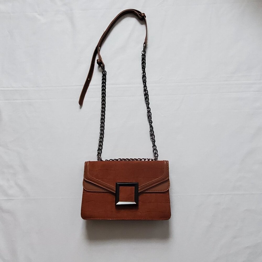 Women's Brown Faux Suede Messenger Shoulder Crossbody Sling Bag Purse - Picture 3 of 10